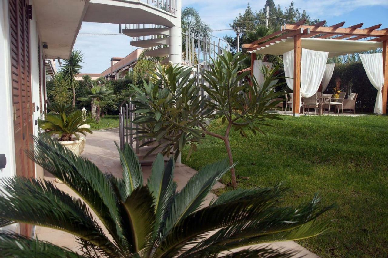 Villa Grazia Fondachello  Exterior foto